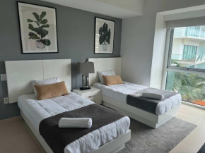 Exquisite 2BR w beach & pool in Puerto Vallarta